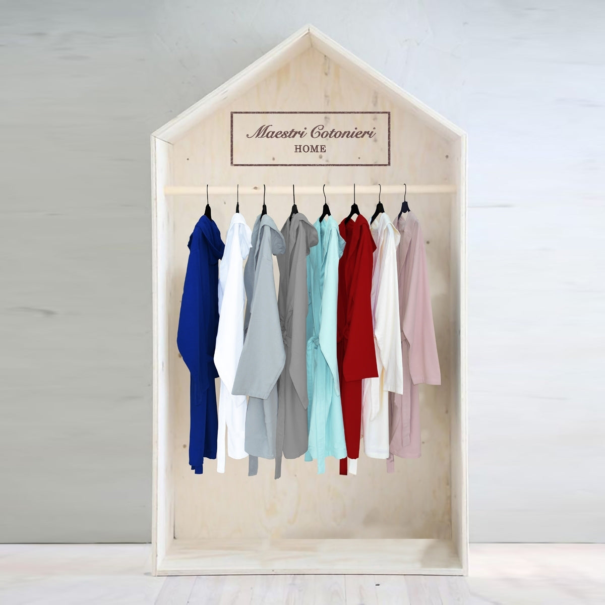 Accappatoio in Microspugna: Praticità e Comfort per Ogni Giorno