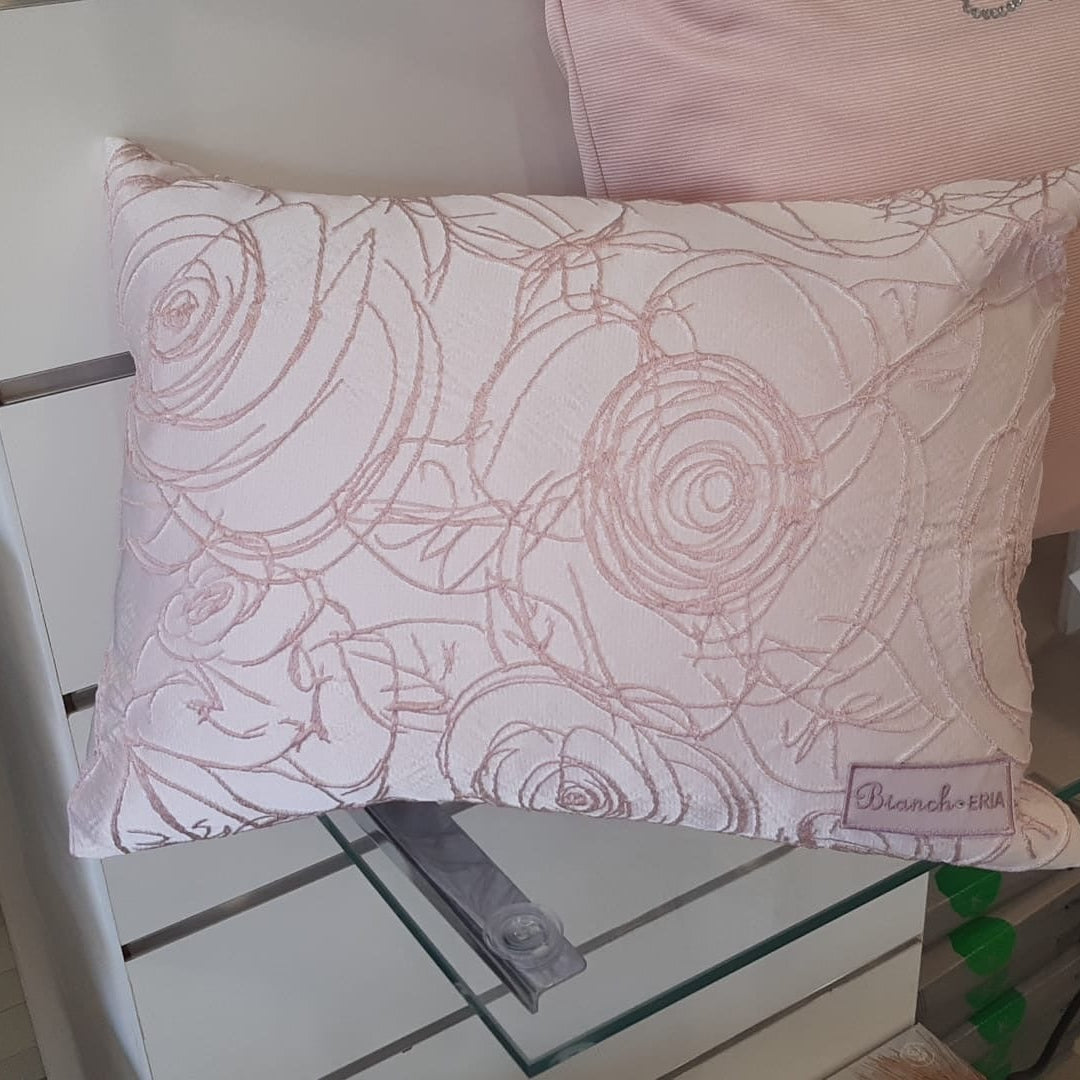 Cuscino Arredo rettangolare in jacquard art Roseto Eria Biancheria