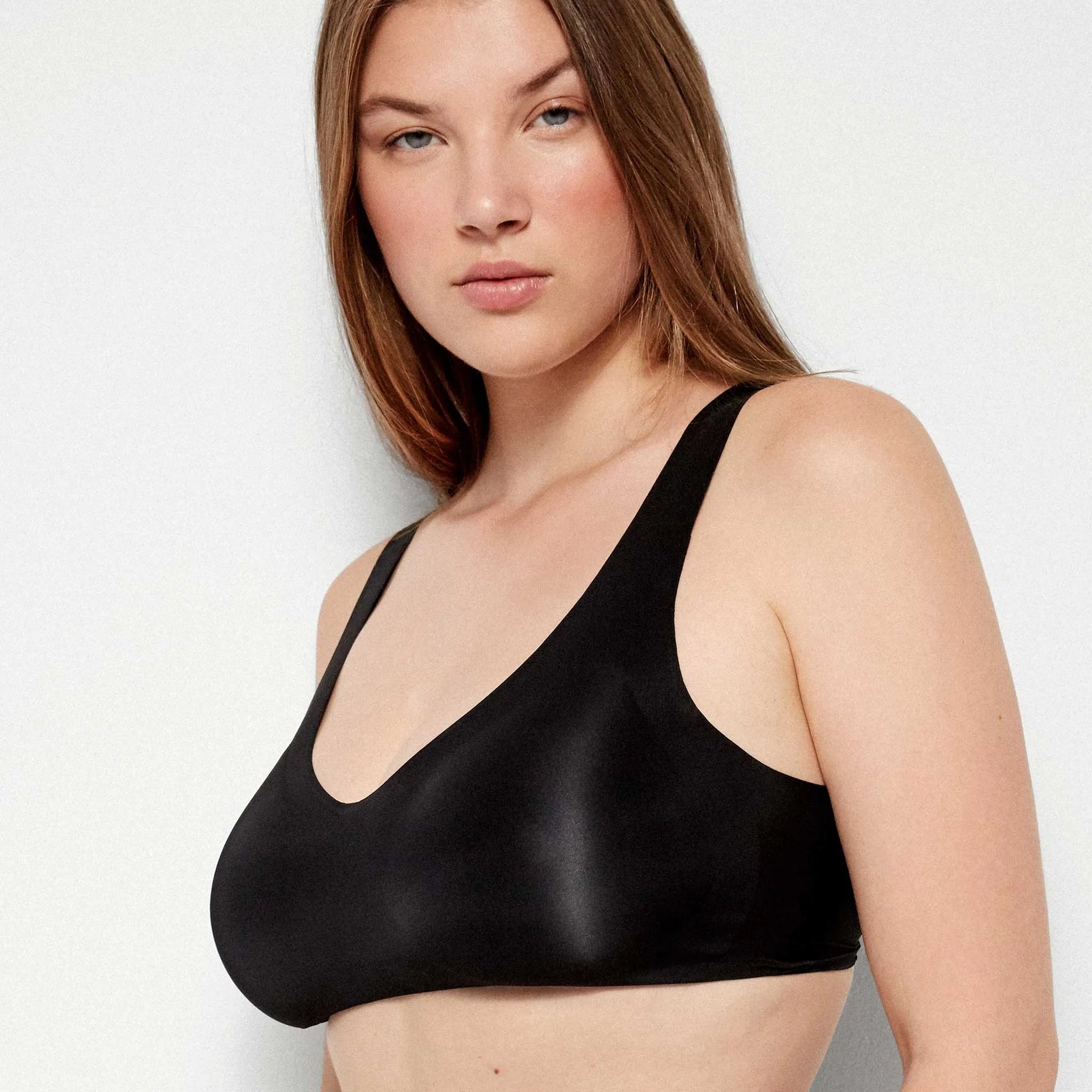 Reggiseno senza cuciture senza ferretto forma estraibile Gisela Undies 10026T Gisela