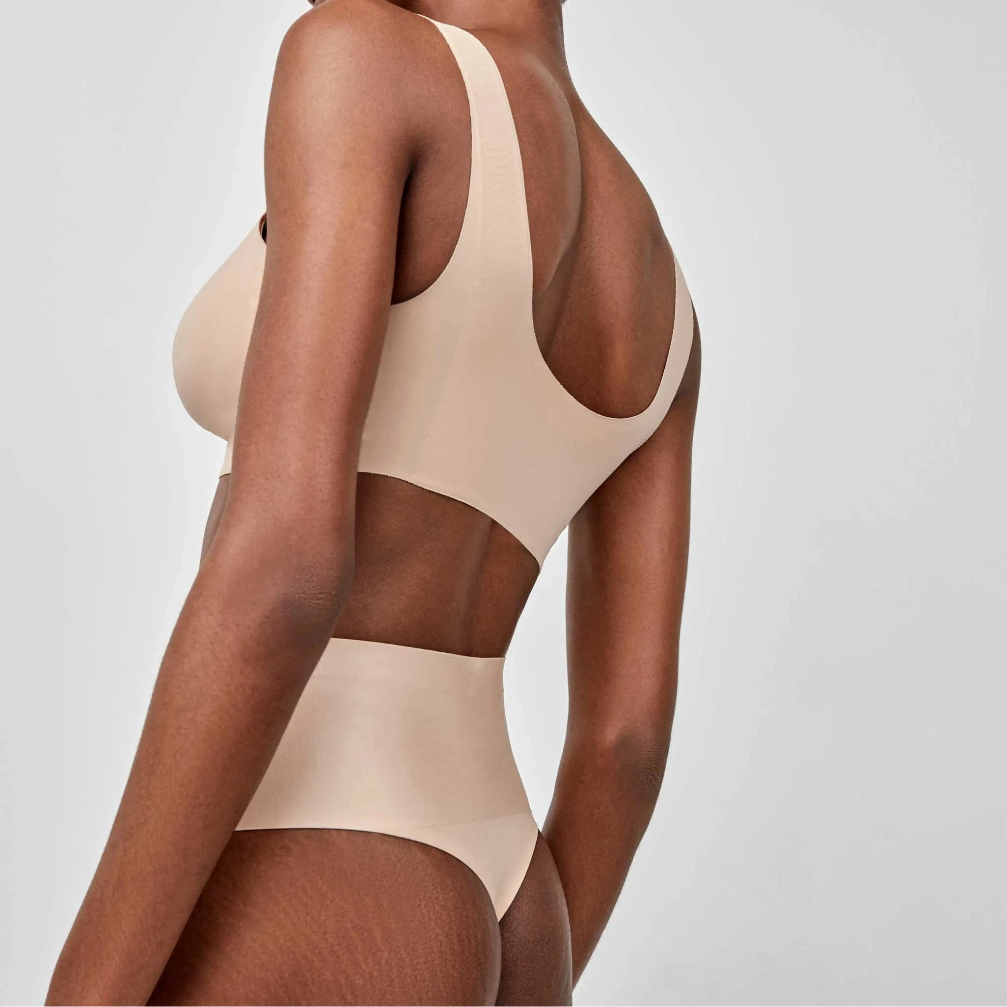 Slip donna Tanga contenitivo gisela 0231 nudo