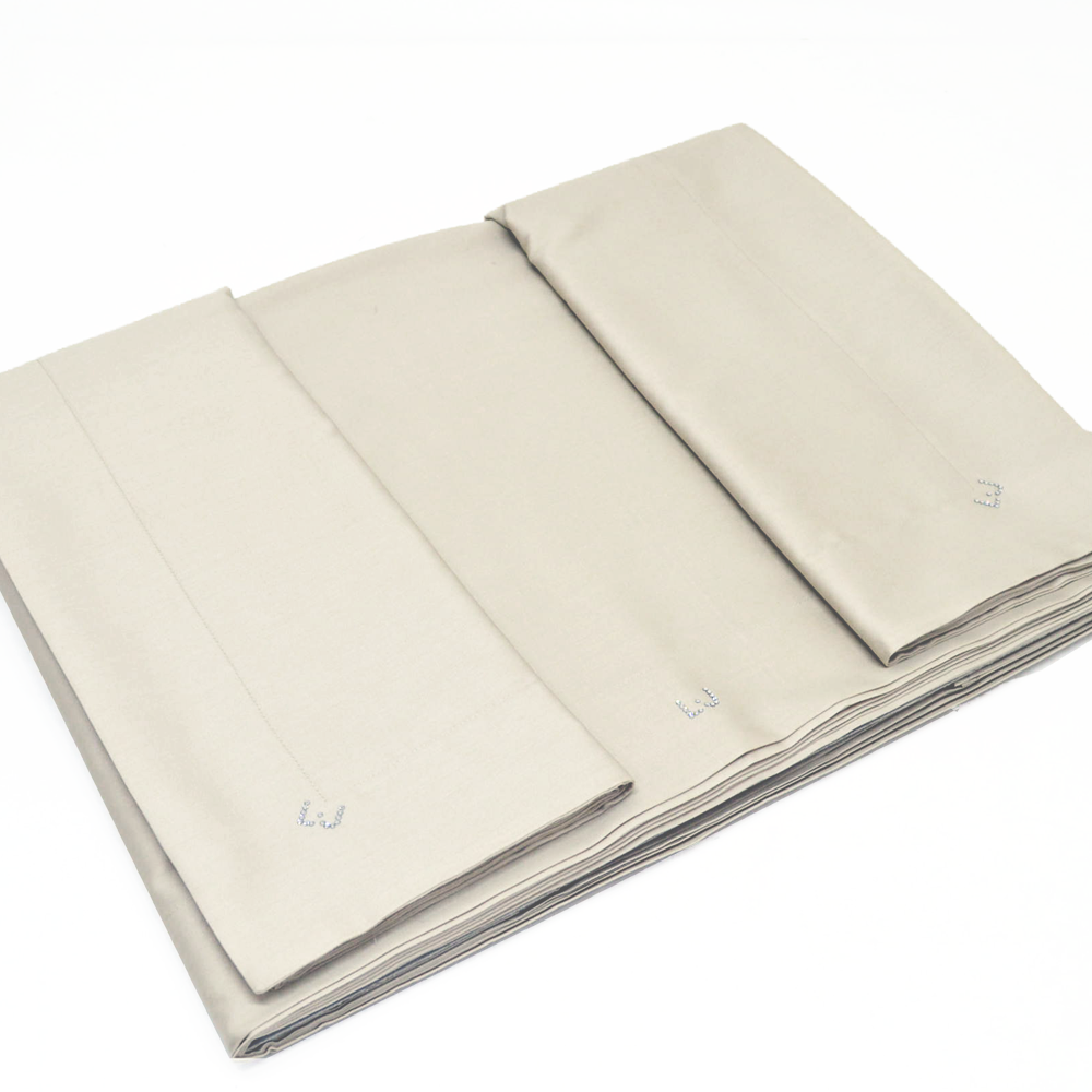 lenzuola-liu-jo-rasatello-avorio www.dimaiolobiancheria.it