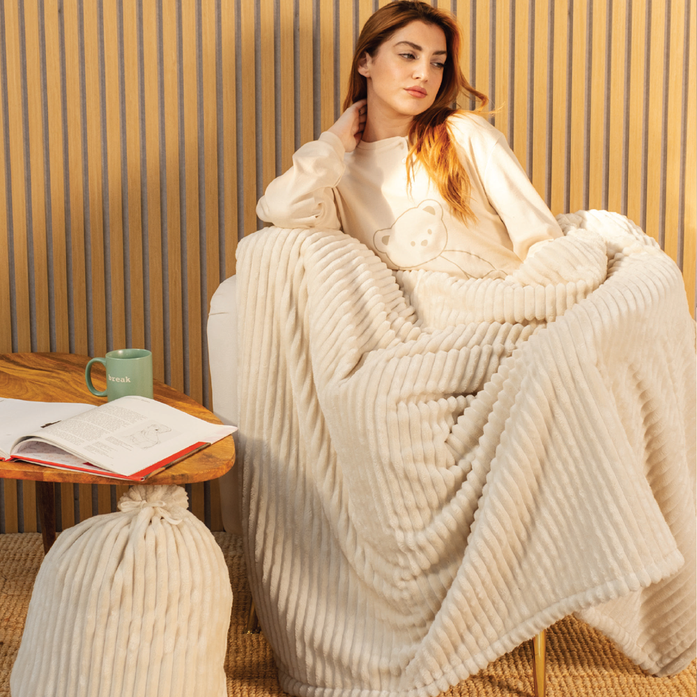 Coperta Plaid Kissimo art joy millerighe Kissimo Biancaluna