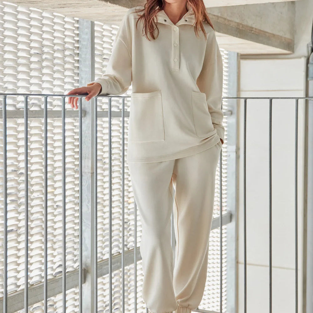 Felpa oversize in pile con collo button down 70012 gisela Gisela