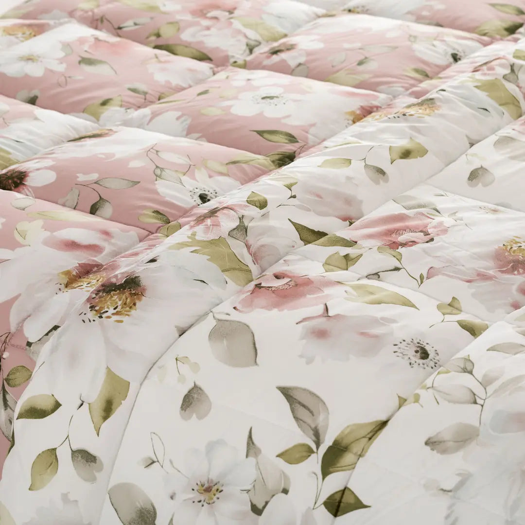 Trapunta invernale in microfibra fantasia floreale TIOMEN rosa LINEA ORO