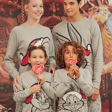 Pigiama girocollo in caldo cotone sportivo casual Pigiama Looney tunes con pantalone a fantasia in stampa Bugs bunny Pigiama in fantasia disponibile per le taglie Uomo Donna Ragazzo Ragazza Taglia donna / uomo: S M L XL Ragazzo / Ragazza 4 6 8 10 ann