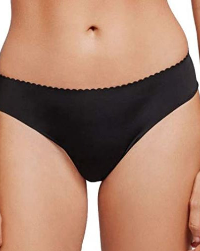 Slip modello brasiliana con cuciture taglio laser invisibili taglia disponibili S M L finitura extramorbida per evitare segni sotto gli indumenti disponibile in NERO e NUDO