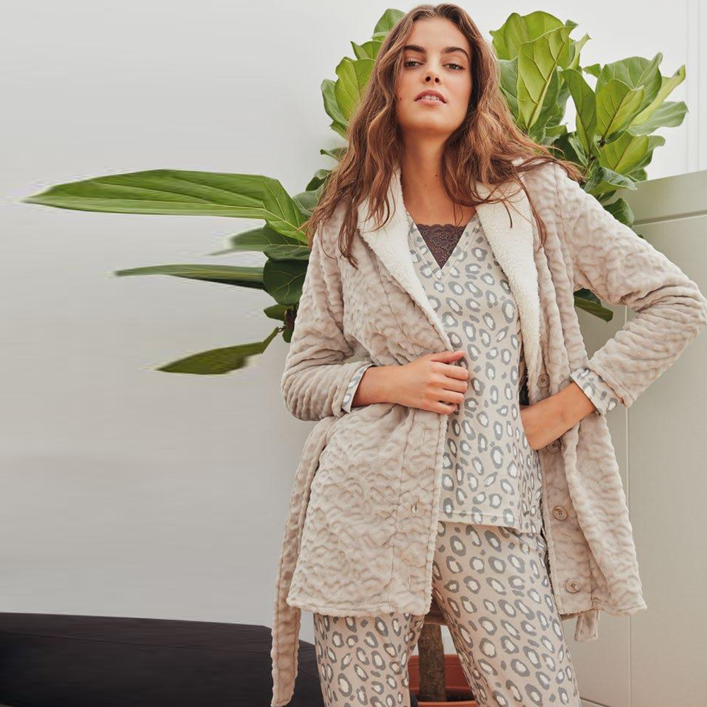 Vestaglia donna Gisela 3/1815.