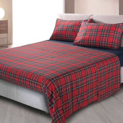 MADISON' Parure Copripiumino matrimoniale MISURE: PARURE COPRIPIUMINO MATRIMONIALE Sacco cm. 255x200+40 2 Federe cm. 52x82 con 4 piccoli volani COMPOSIZIONE TESSUTO: 100% Cotone - Tinto Filo