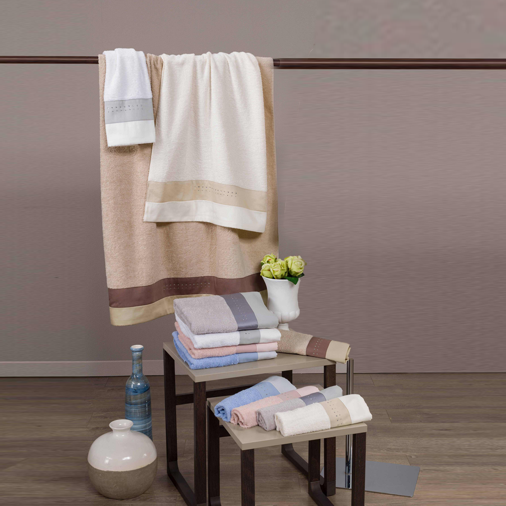 Set asciugamani con strass celeste avorio beige bianco rosa