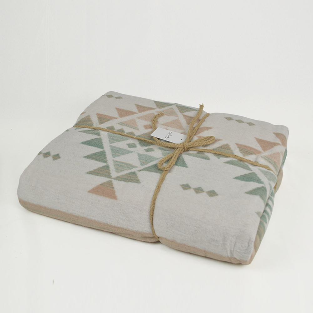 Coperta Plaid Neith Sara Neith