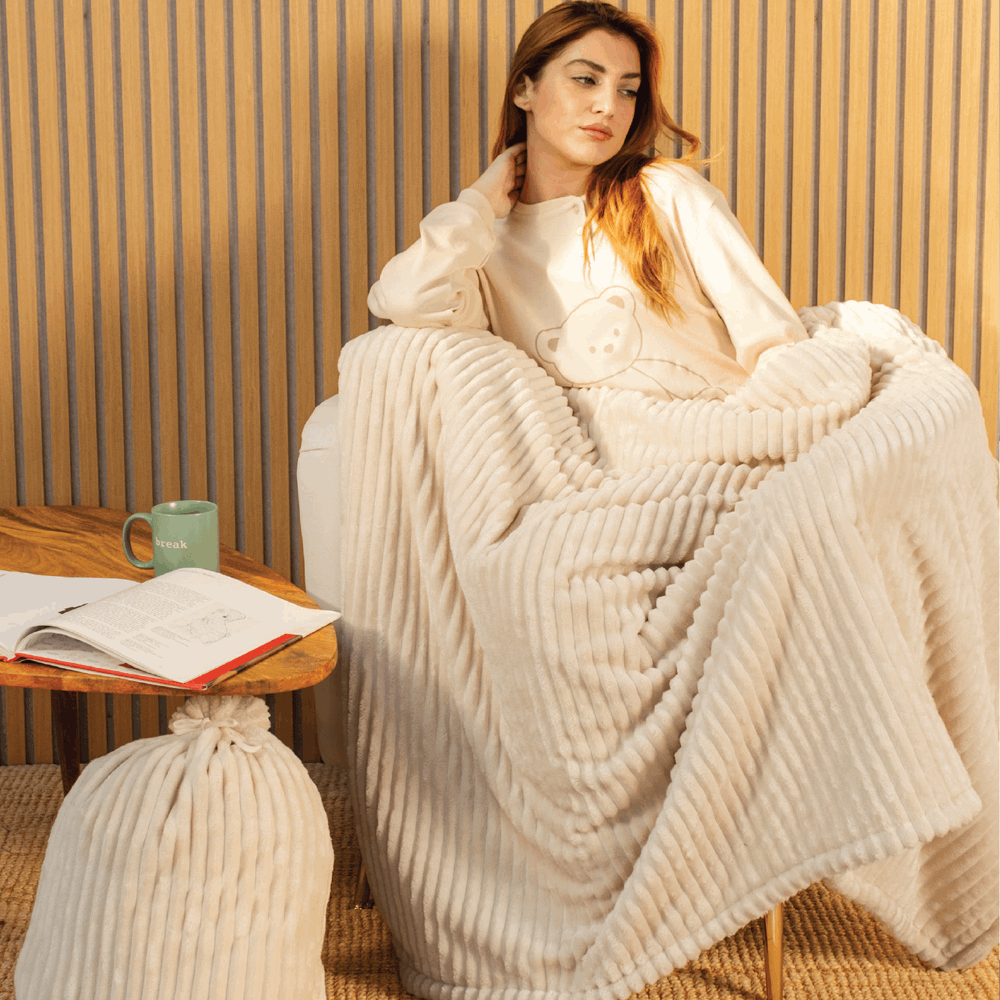 Coperta Plaid Kissimo art joy millerighe Kissimo Biancaluna
