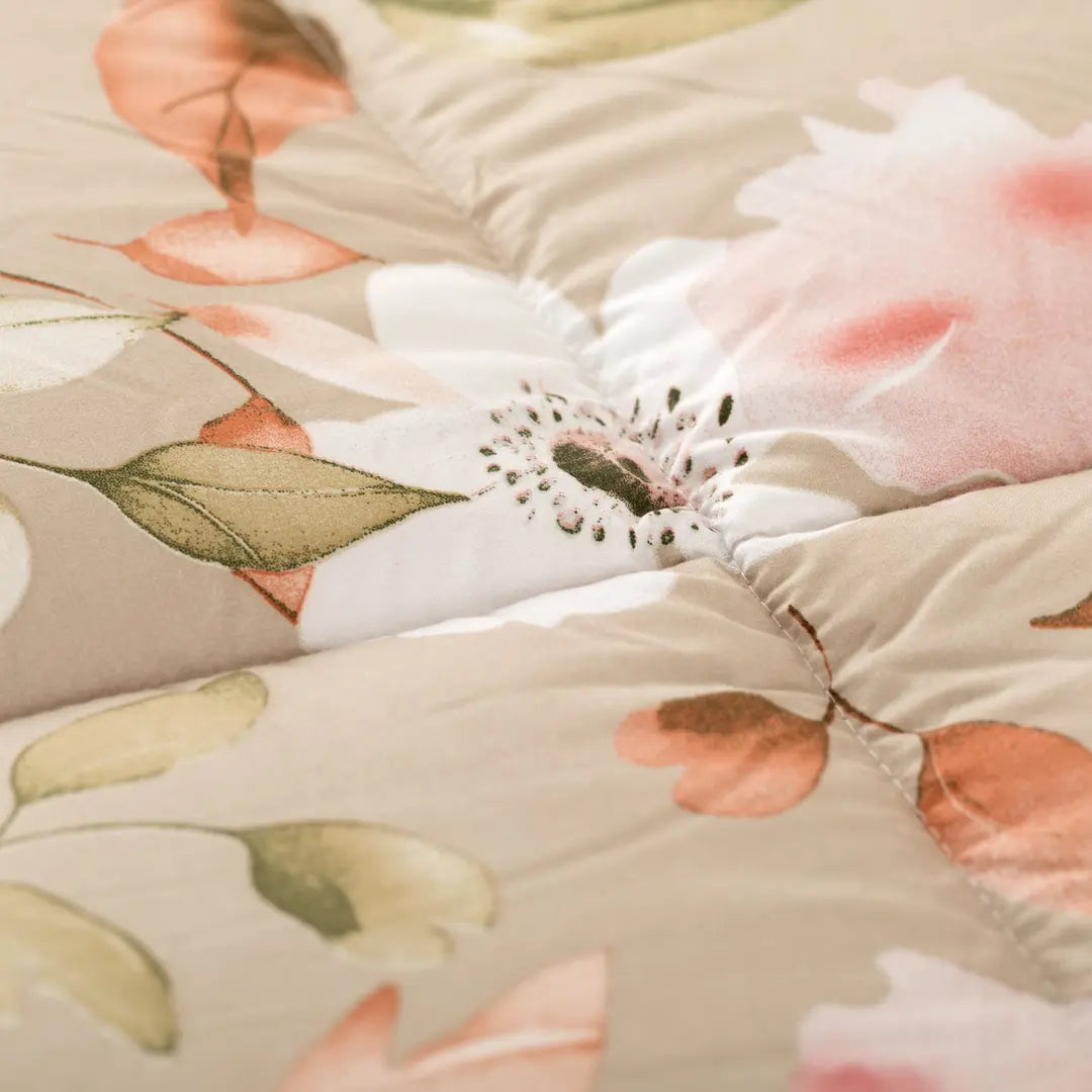 Trapunta invernale in microfibra fantasia floreale TIOMEN LINEA ORO